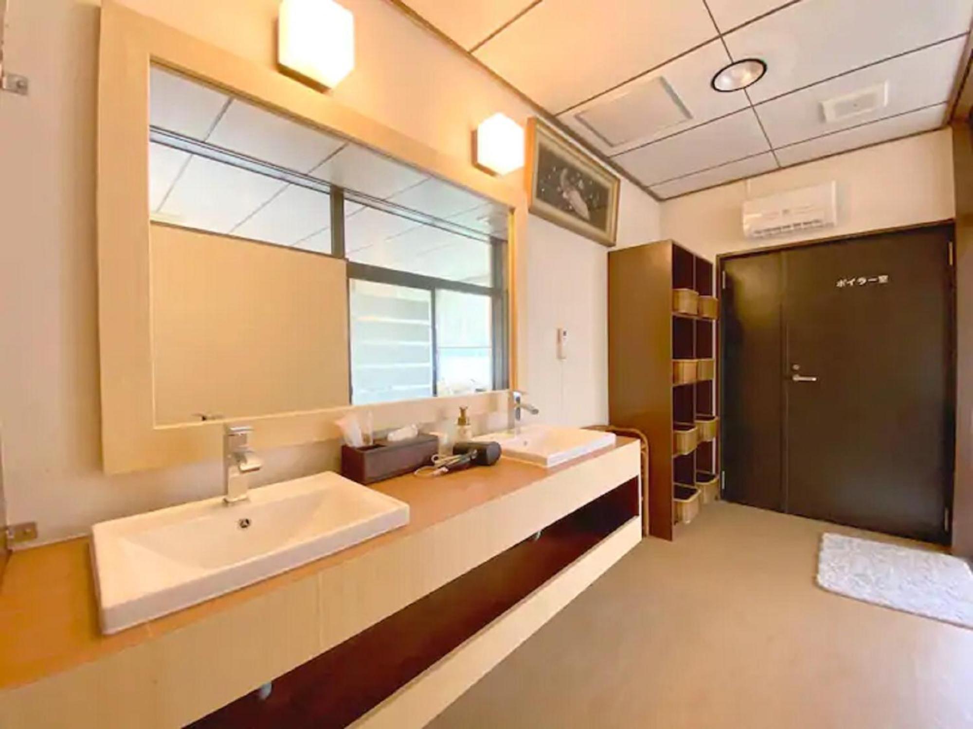 Fuji Yamanakako Resort Hotel - Vacation Stay 03089V Екстер'єр фото